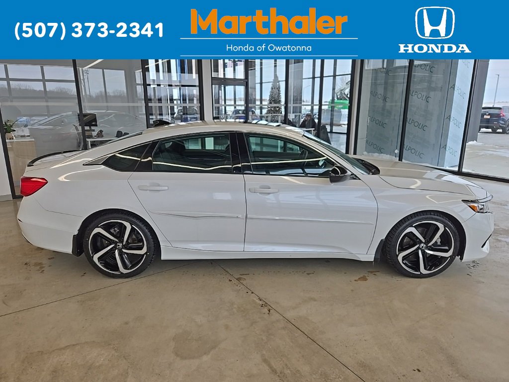 Used 2021 Honda Accord Sport image 6