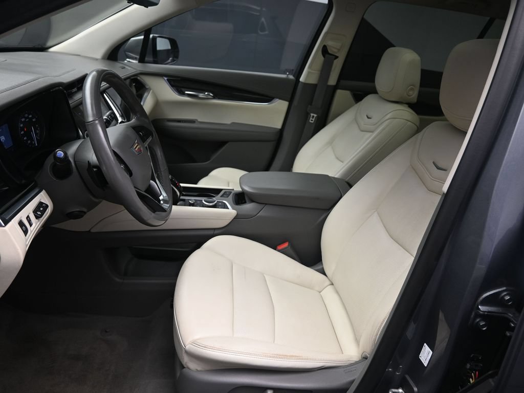 Used 2021 Cadillac XT6 Premium Luxury FWD image 18