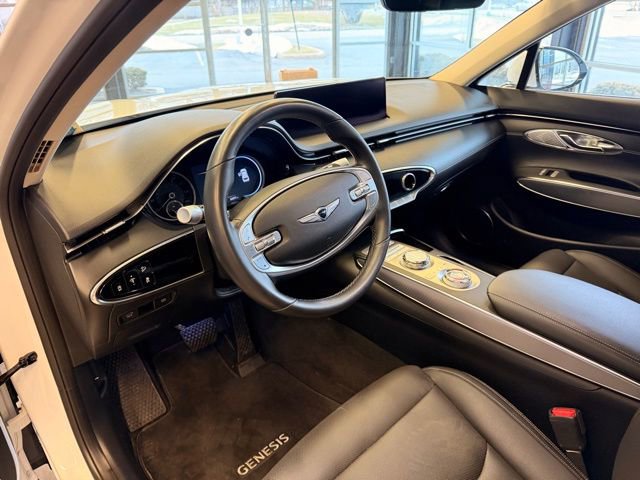 Used 2024 Genesis GV70 2.5T Select w/ Select Package image 15