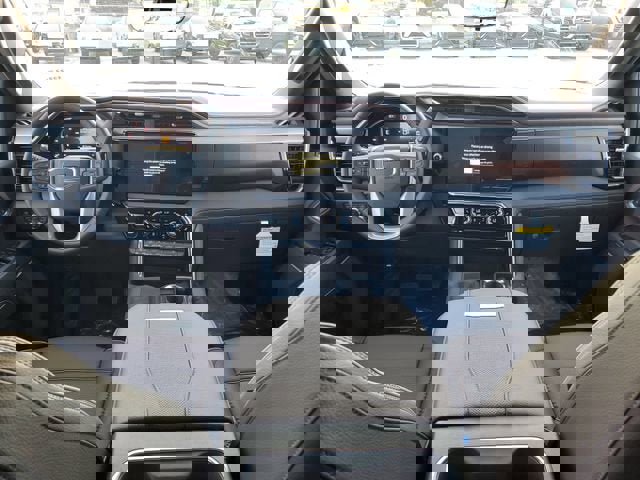 New 2026 GMC Sierra 2500 Denali w/ Denali Reserve Package image 13