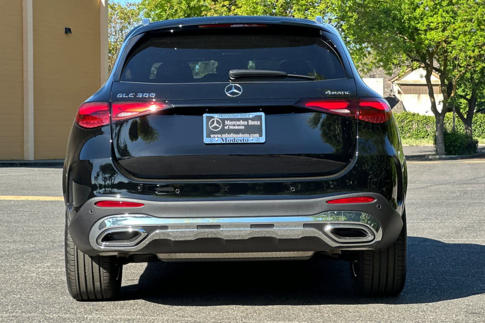 New 2026 Mercedes-Benz GLC 300 4MATIC image 4