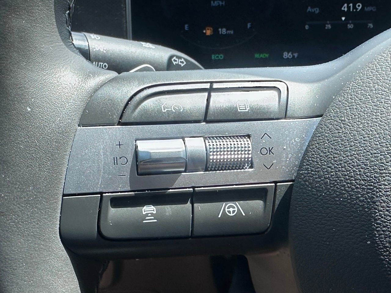 Used 2025 Hyundai Sonata Limited FWD image 27