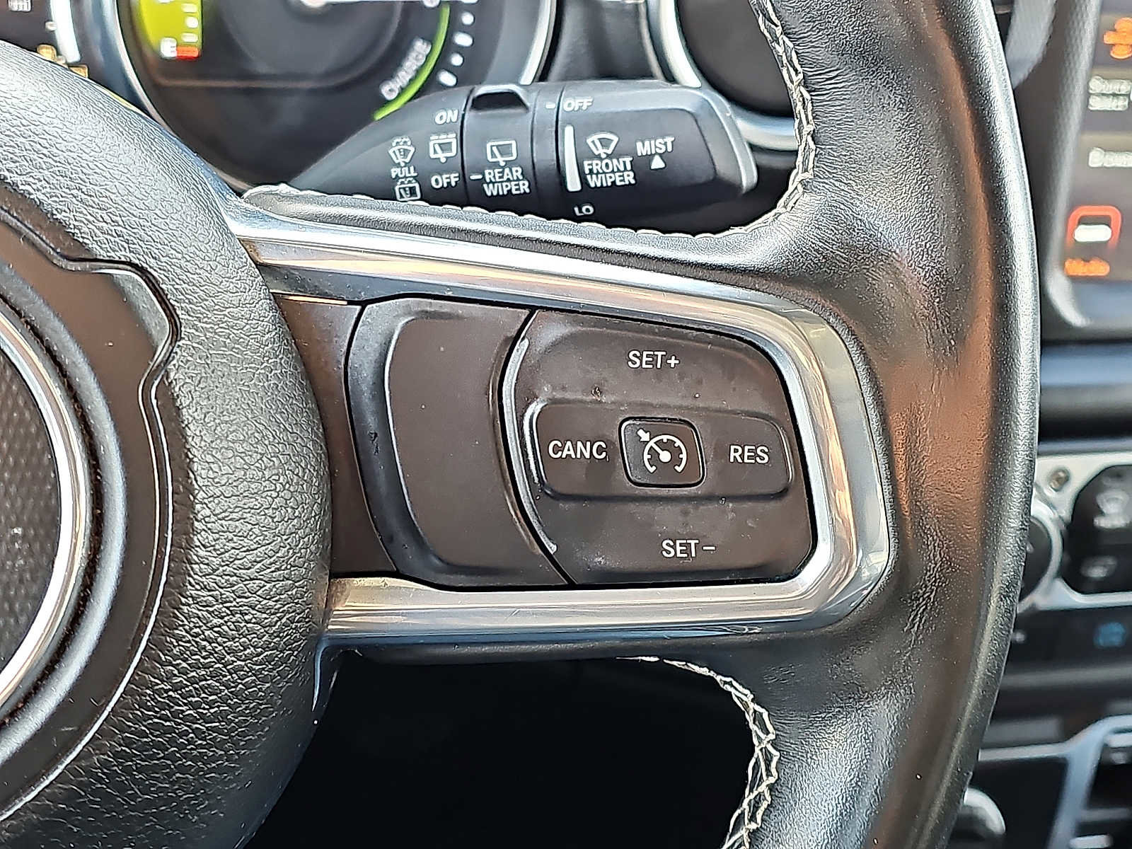 Used 2021 Jeep Wrangler Unlimited Sahara w/ Cold Weather Group image 23