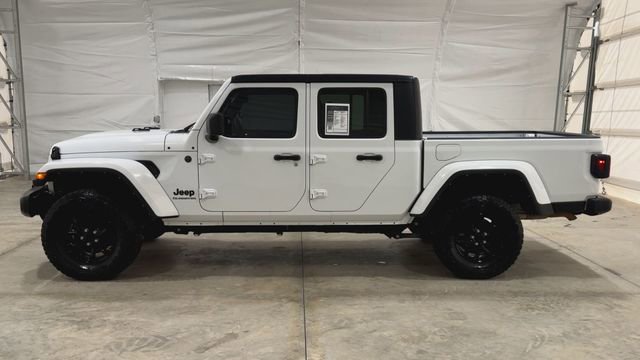 Used 2022 Jeep Gladiator Sport image 5