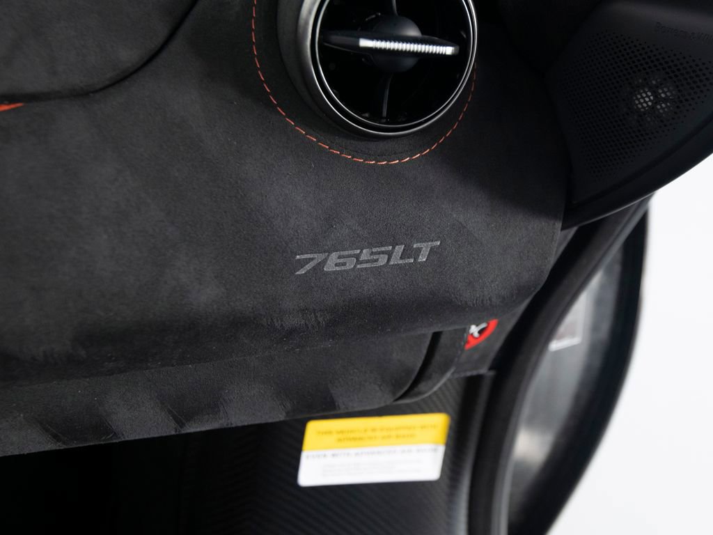 Used 2021 McLaren 765LT image 32