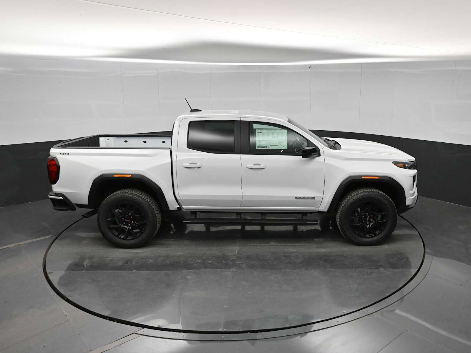 New 2026 GMC Canyon Elevation w/ Convenience Package AWD/4WD image 31