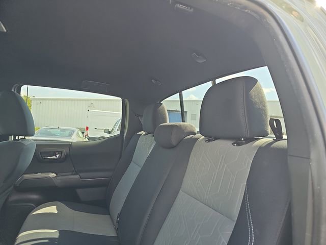 Used 2023 Toyota Tacoma TRD Sport w/ Advanced Technology Package image 15