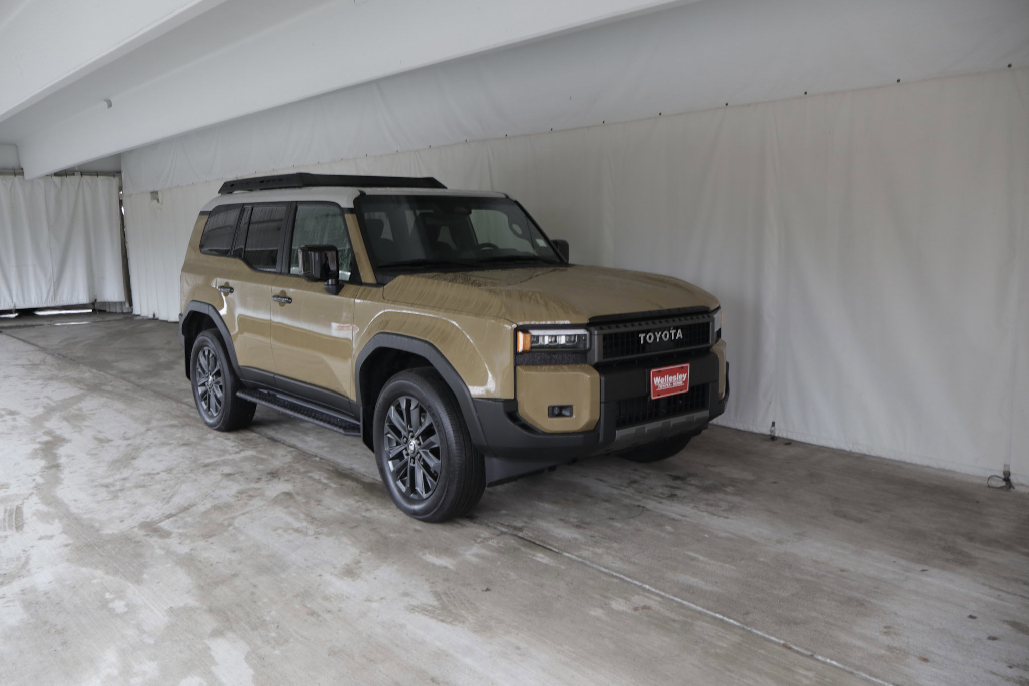 Used 2025 Toyota Land Cruiser w/ Premium Package AWD/4WD video 1