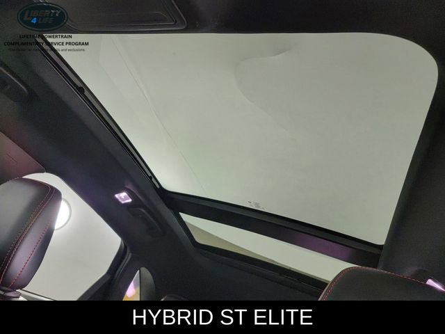 Used 2025 Ford Escape ST-Line Elite w/ Premium Technology Package AWD/4WD image 35