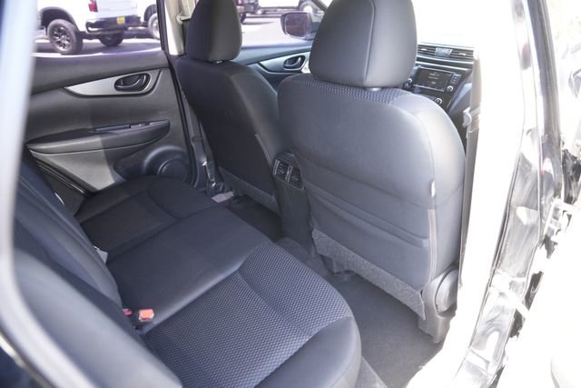 Used 2019 Nissan Rogue Sport S w/ Appearance Package image 14