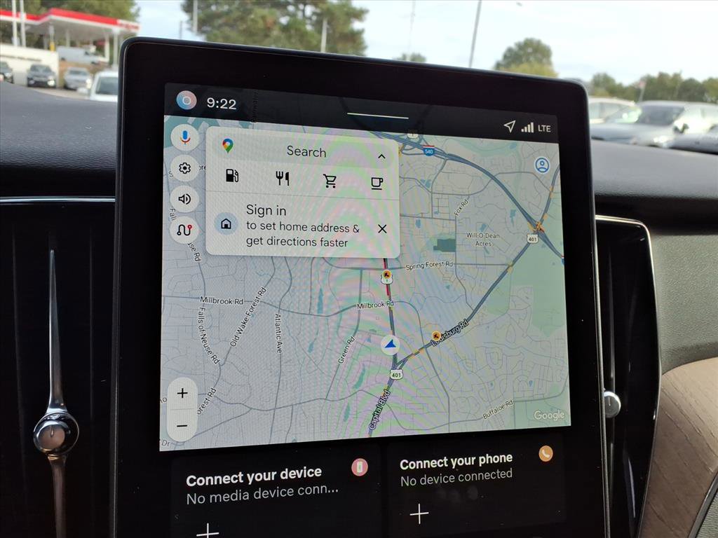 New 2026 Volvo XC60 B5 Plus w/ Protection Package Premier image 16