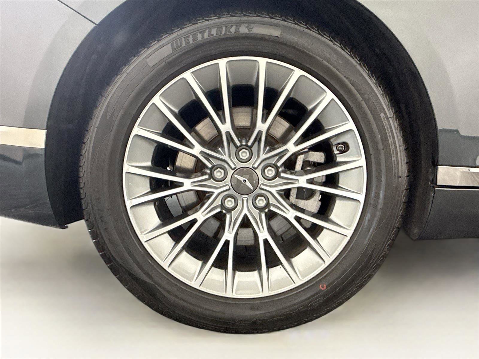 Used 2023 Genesis G80 2.5T image 37