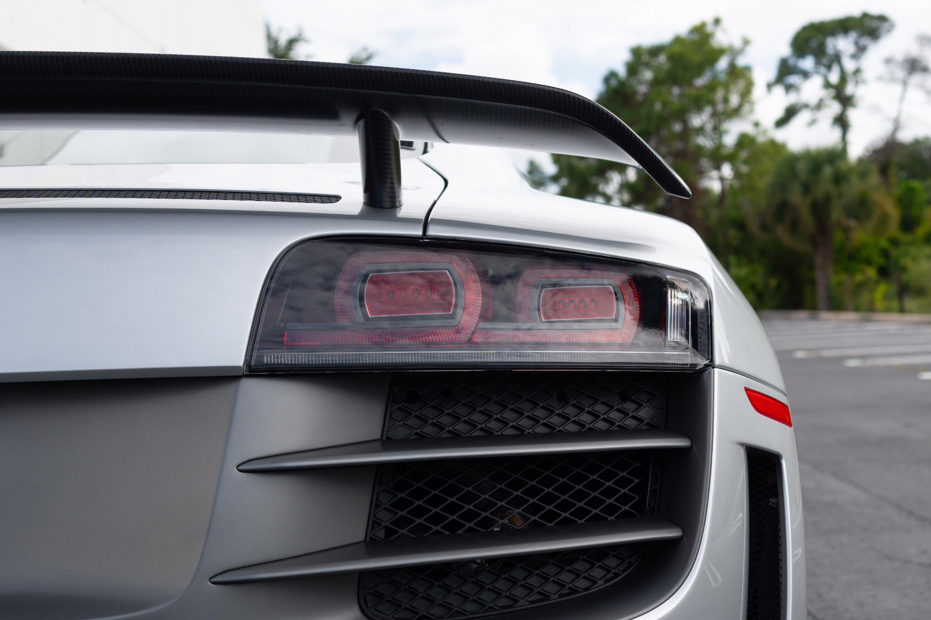 Used 2012 Audi R8 GT AWD/4WD image 19