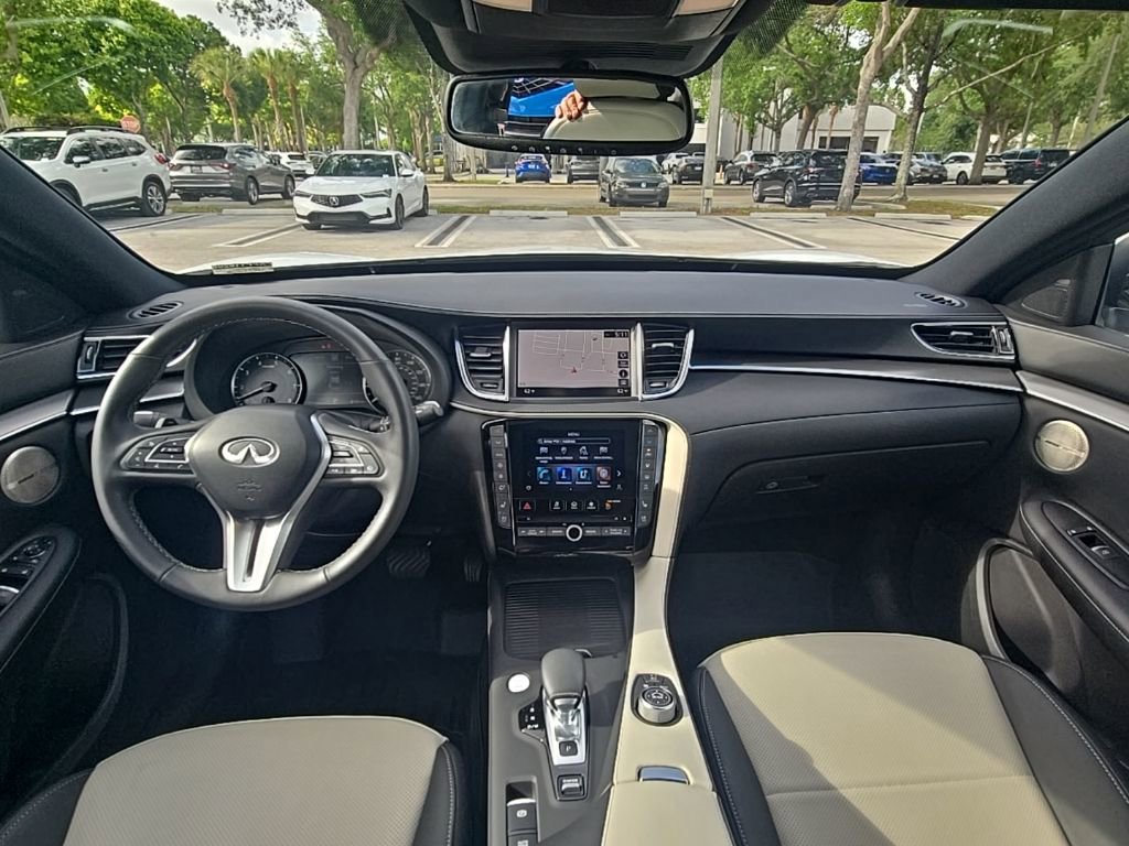 Used 2023 INFINITI QX55 Essential AWD/4WD image 29