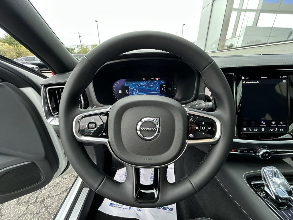 Certified 2025 Volvo S60 T8 Ultra AWD/4WD image 18