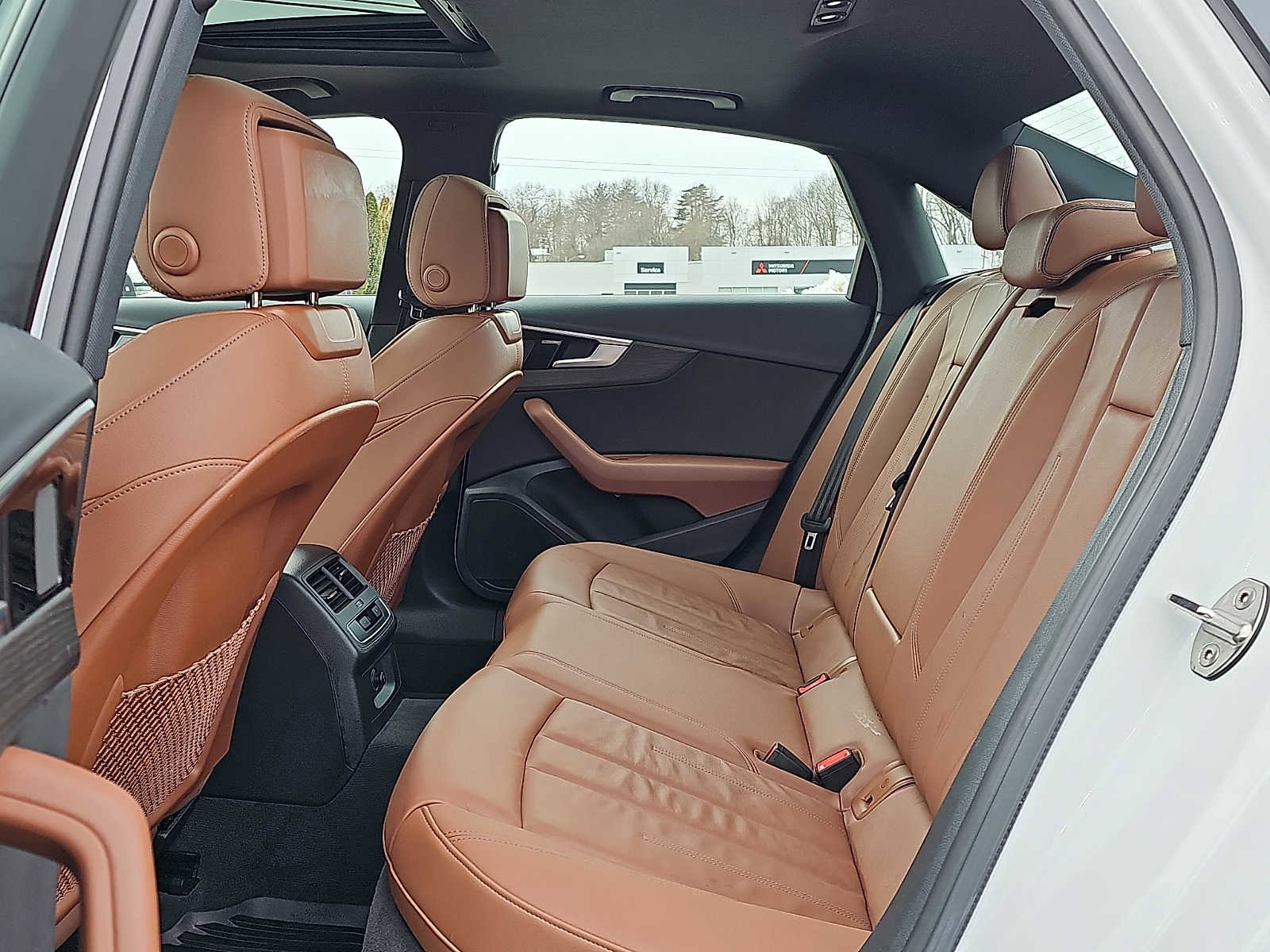 Used 2024 Audi A4 2.0T Premium w/ Convenience Package image 10