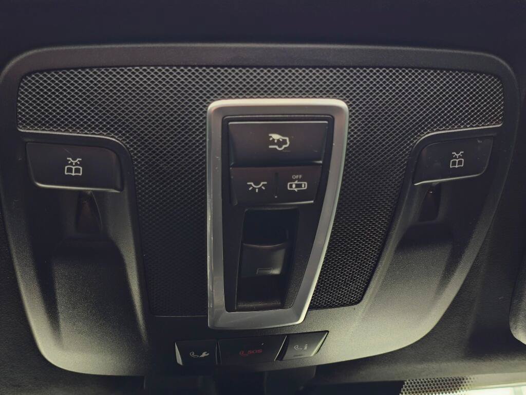 Used 2018 Mercedes-Benz G 550 Squared image 64