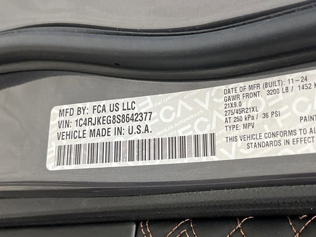 Used 2025 Jeep Grand Cherokee L Summit image 45