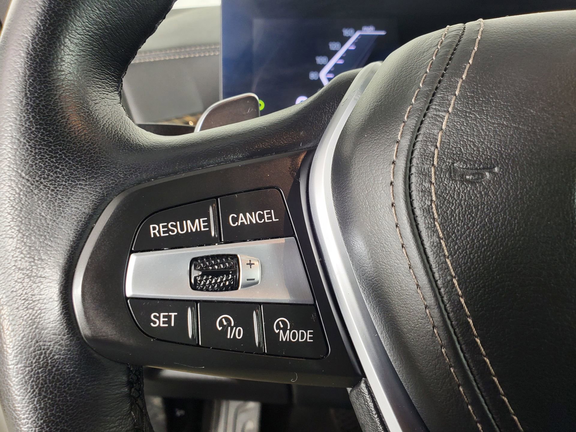 Used 2025 BMW X5 xDrive40i w/ Parking Assistance Package image 36