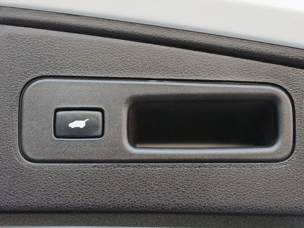 Used 2020 Acura MDX FWD w/ Advance Package image 21