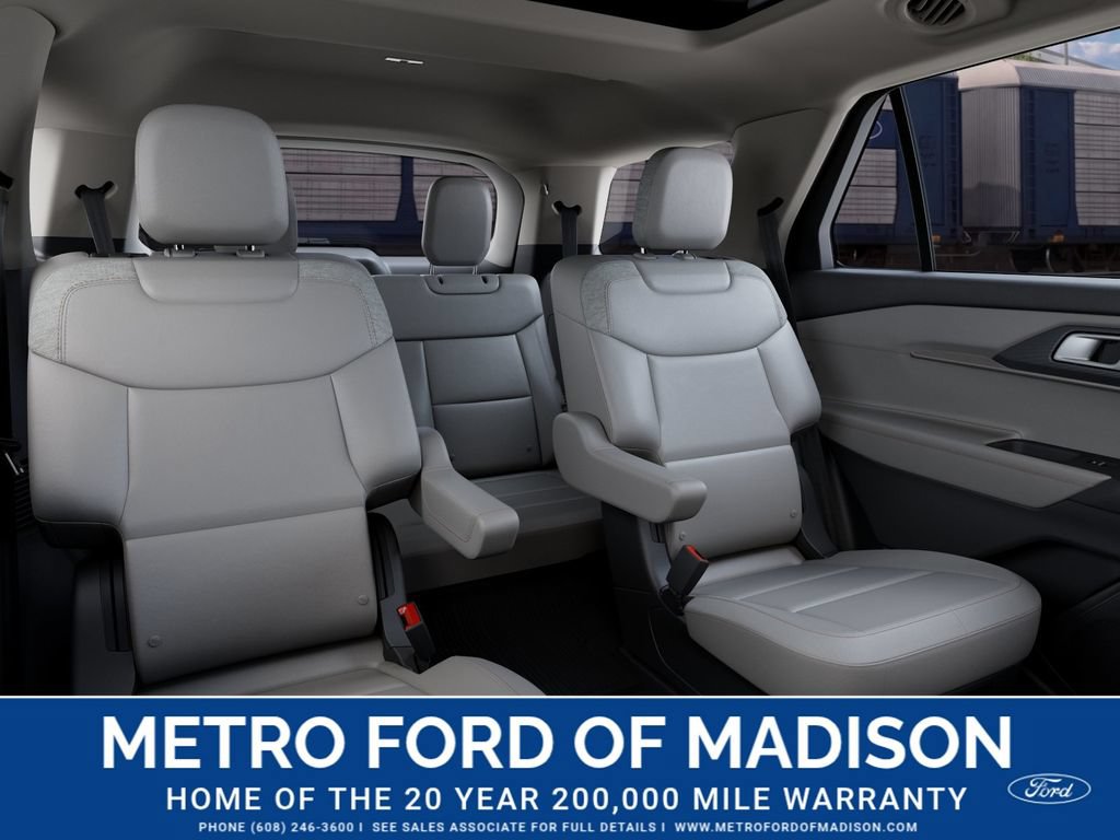 New 2027 Ford Explorer Active AWD/4WD image 11