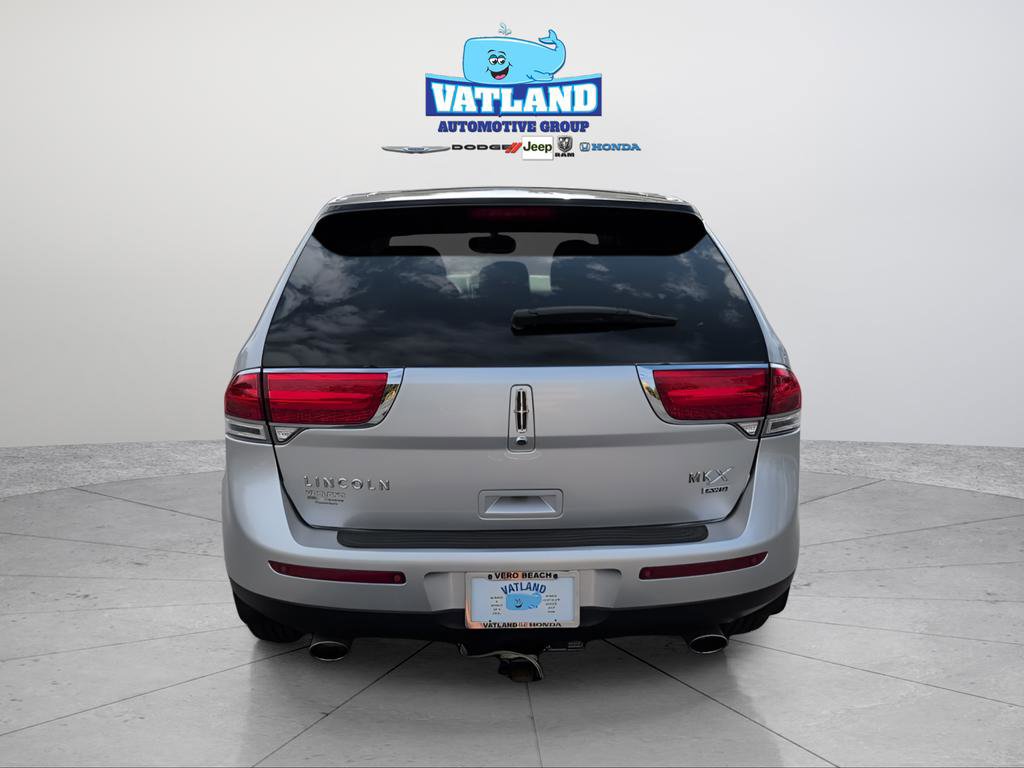 Used 2012 Lincoln MKX AWD image 4