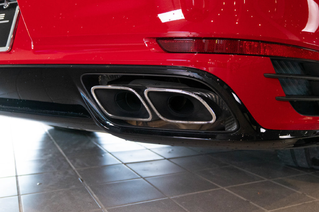 Certified 2017 Porsche 911 Turbo AWD/4WD image 18