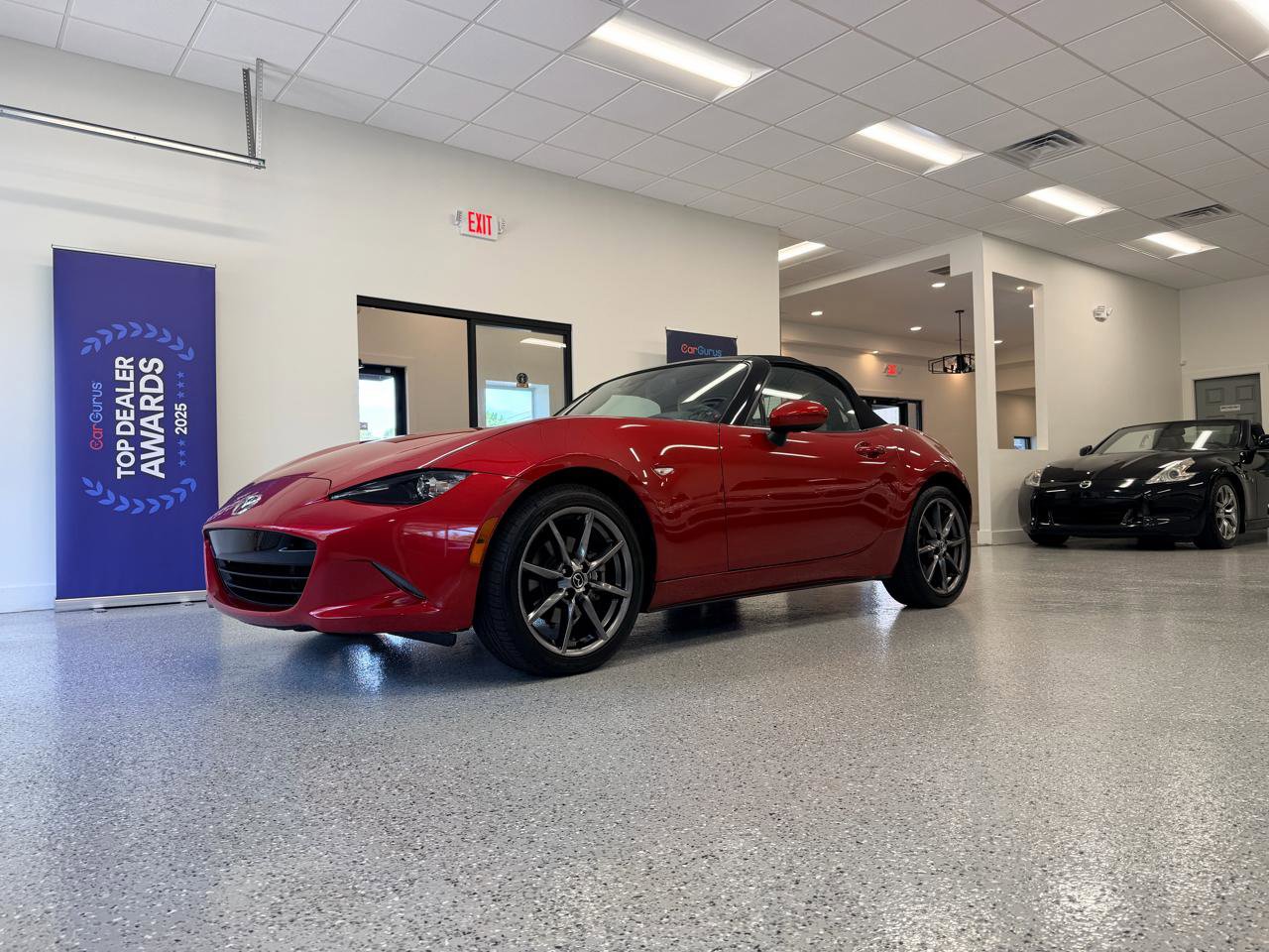 Used 2017 MAZDA MX-5 Miata Grand Touring RWD image 12