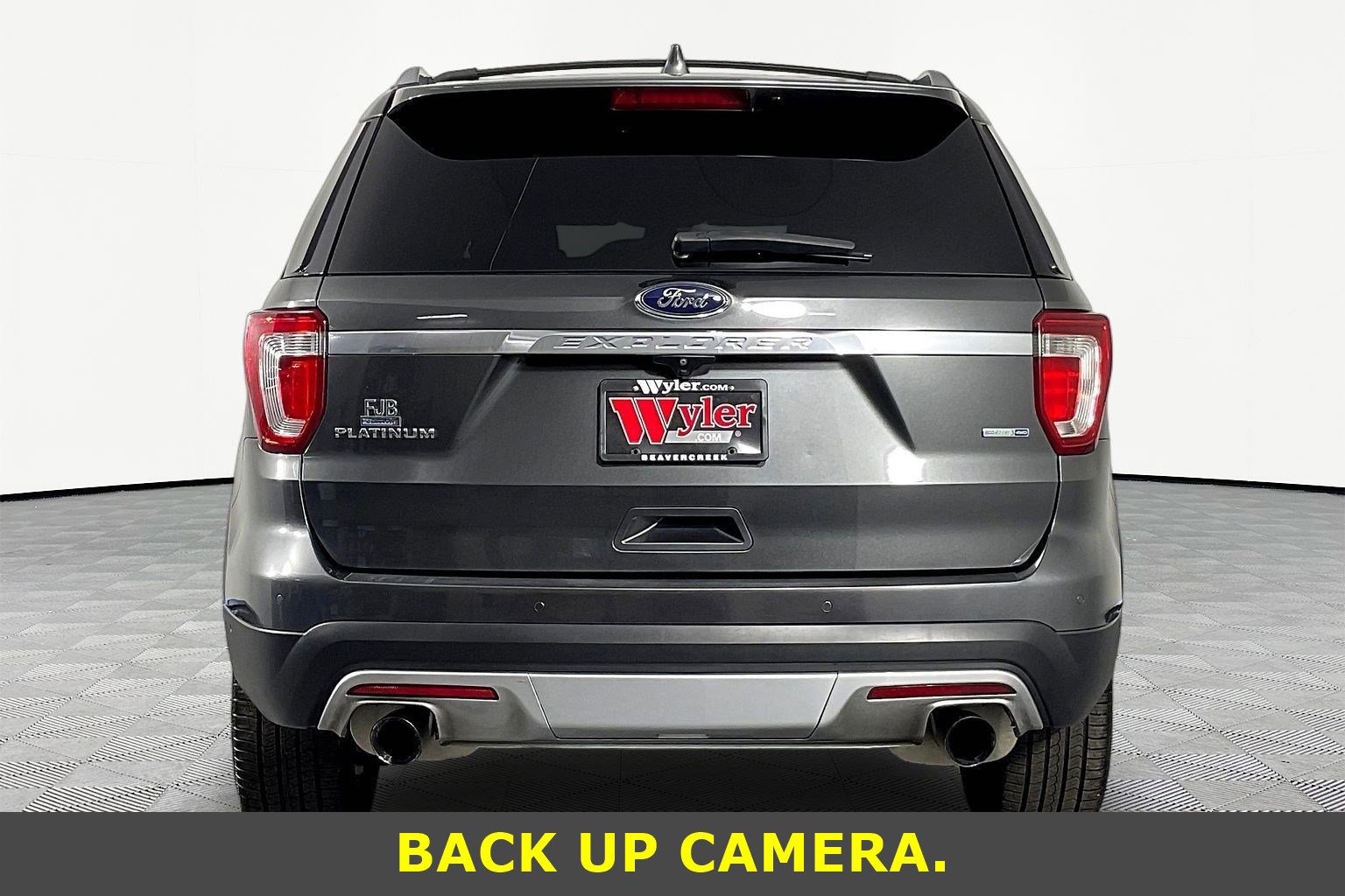 Used 2016 Ford Explorer Platinum AWD/4WD image 5