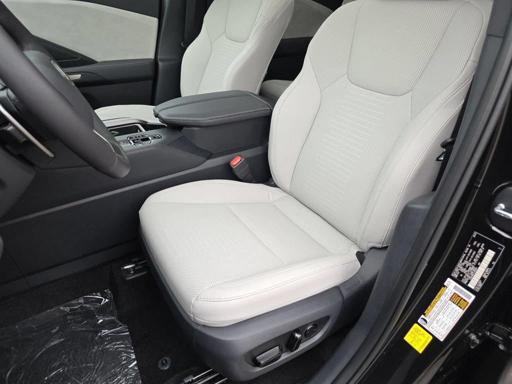 New 2026 Lexus TX 350 AWD image 17