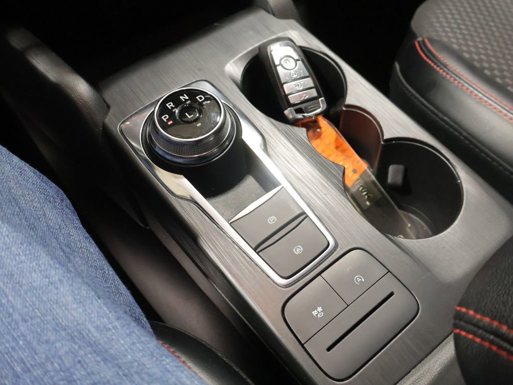 Used 2024 Ford Escape ST-Line image 28