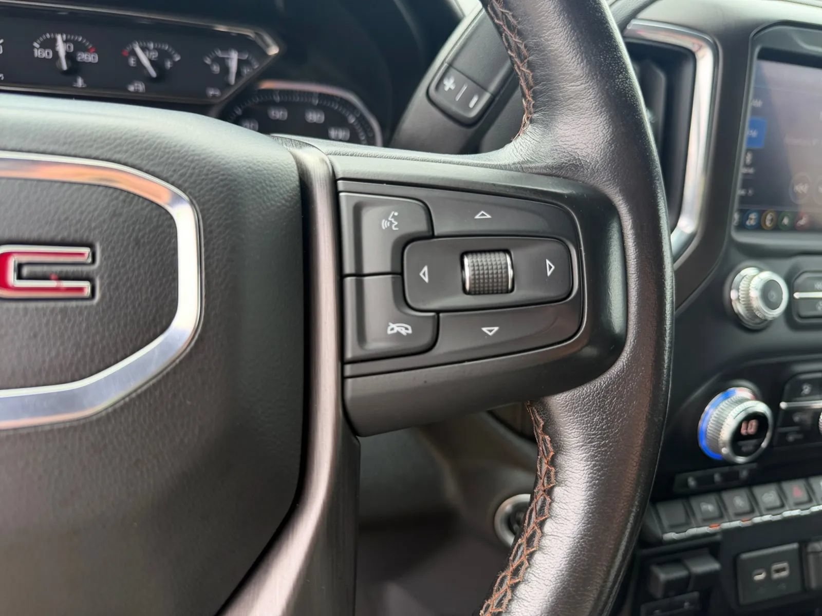 Used 2021 GMC Sierra 1500 AT4 w/ AT4 Value Package AWD/4WD image 21