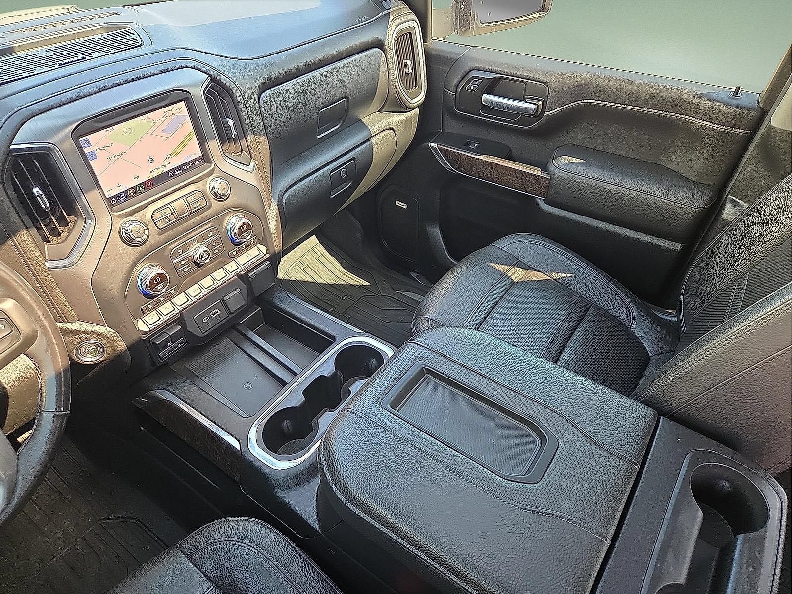 Used 2020 GMC Sierra 2500 Denali w/ Denali Ultimate Package AWD/4WD image 19