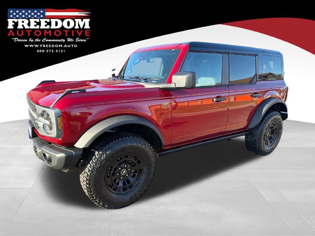 New 2026 Ford Bronco Badlands w/ Sasquatch Package