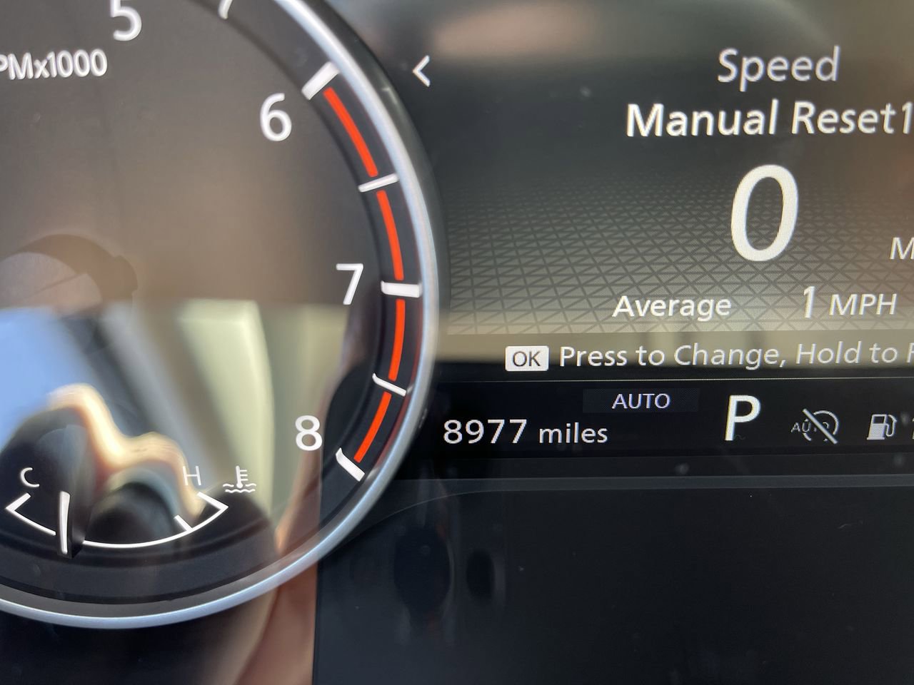 Used 2025 Nissan Rogue SV AWD/4WD image 12
