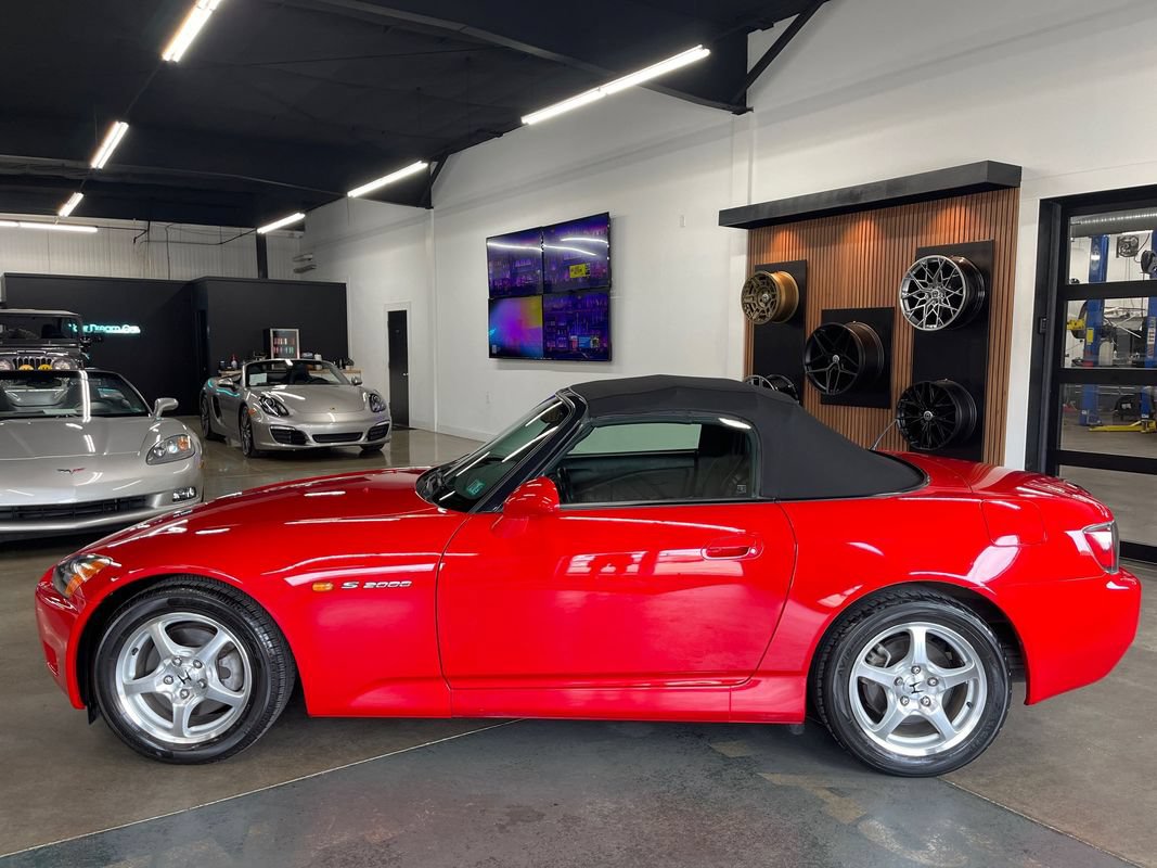 Used 2000 Honda S2000 image 6