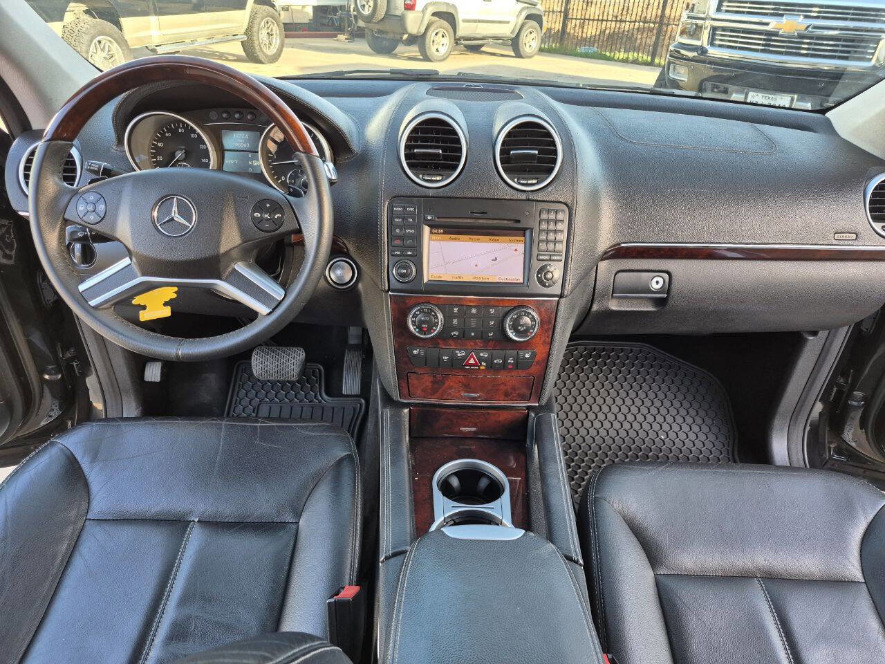 Used 2009 Mercedes-Benz GL 320 BlueTEC 4MATIC image 23