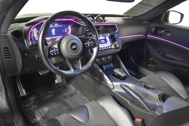 Used 2025 Nissan Z Performance w/ Floor Mat Package RWD image 14