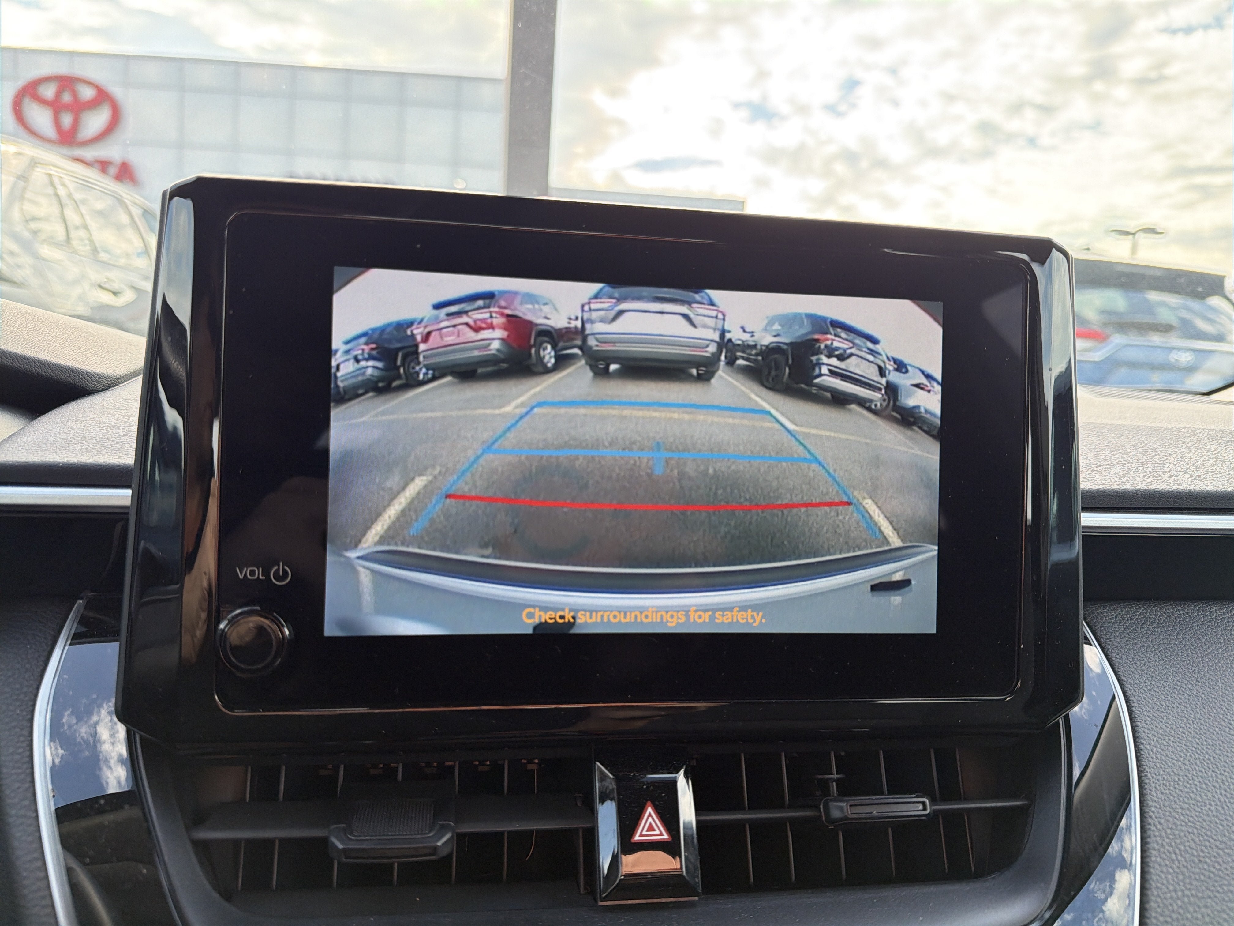 Used 2024 Toyota Corolla LE FWD image 14