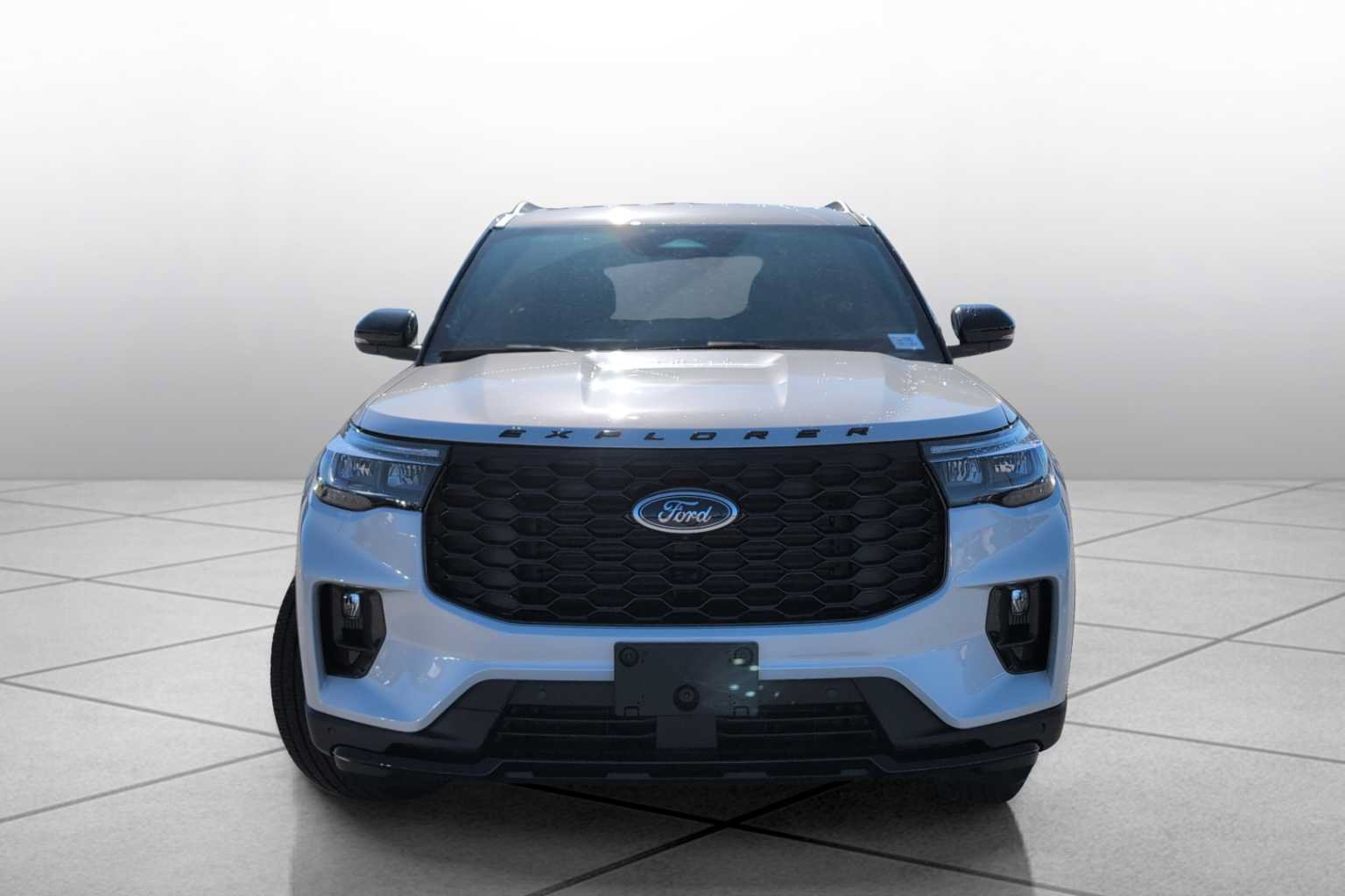 New 2026 Ford Explorer ST-Line w/ ST-Line Street Pack RWD image 3