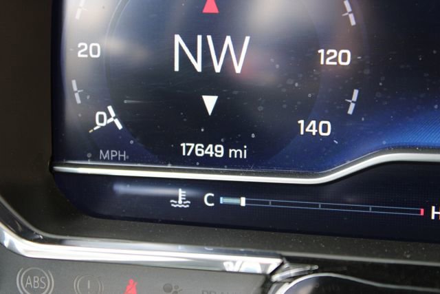 Used 2025 Chevrolet Silverado 3500 LT image 23