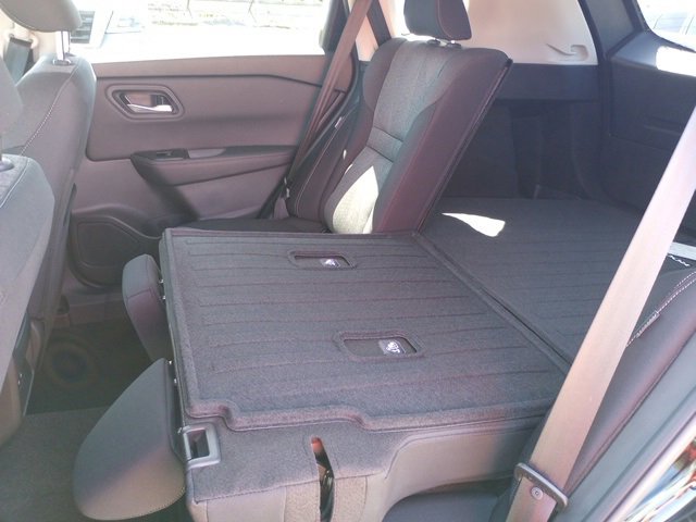 New 2026 Nissan Rogue SV image 12