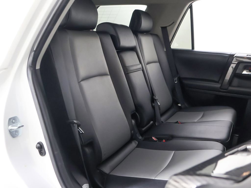 Used 2019 Toyota 4Runner SR5 Premium AWD/4WD image 32