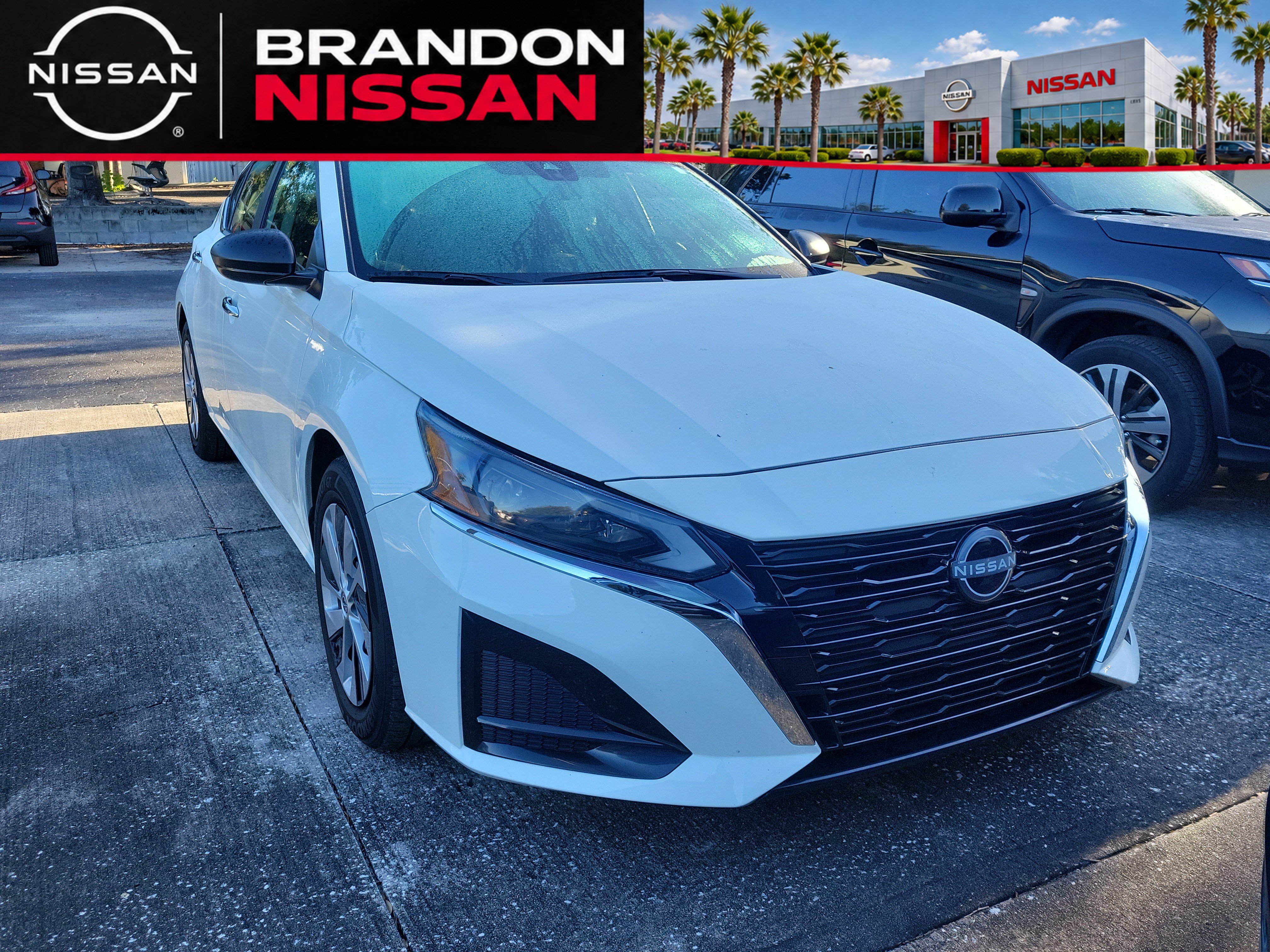 Certified 2025 Nissan Altima 2.5 S FWD image 1