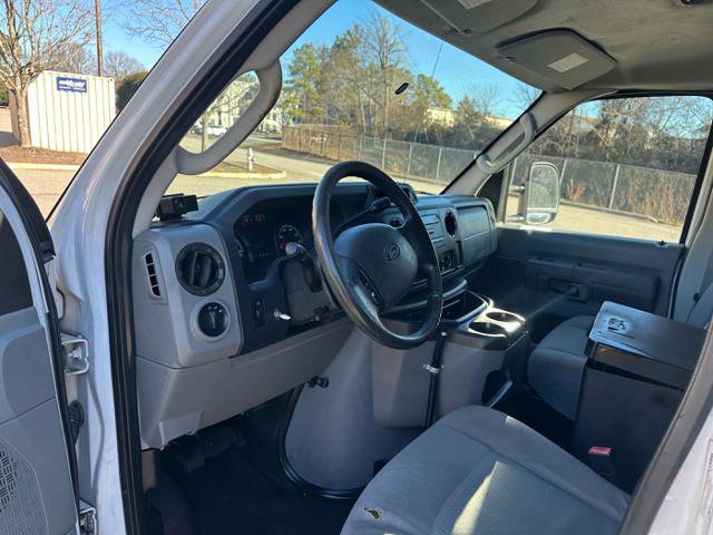 Used 2012 Ford E-250 and Econoline 250 w/ PWR Group image 23