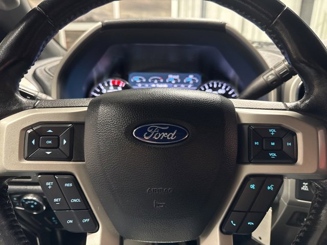 Used 2022 Ford F250 Lariat w/ Chrome Package image 15