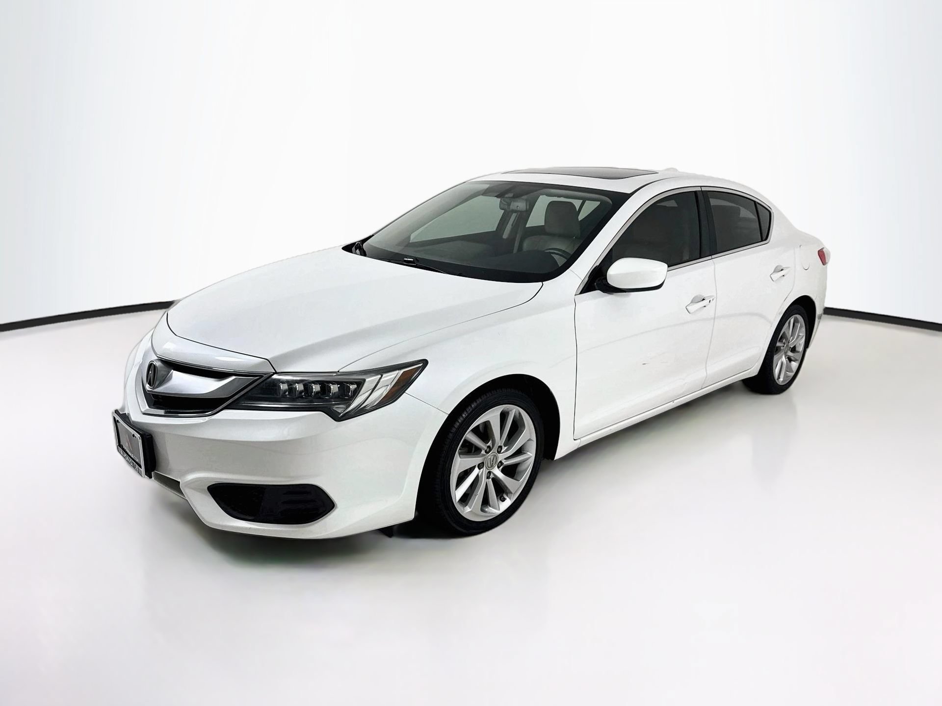 Used 2017 Acura ILX w/ Premium Package FWD image 3