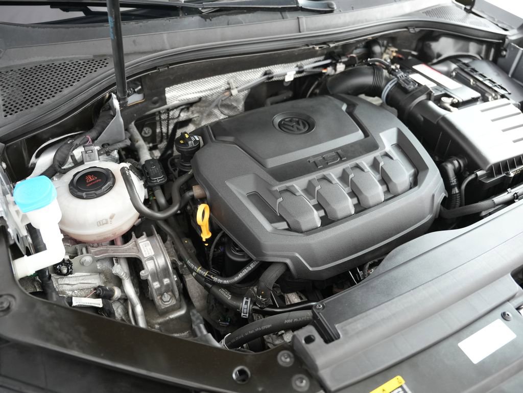 Used 2020 Volkswagen Tiguan SE FWD image 53