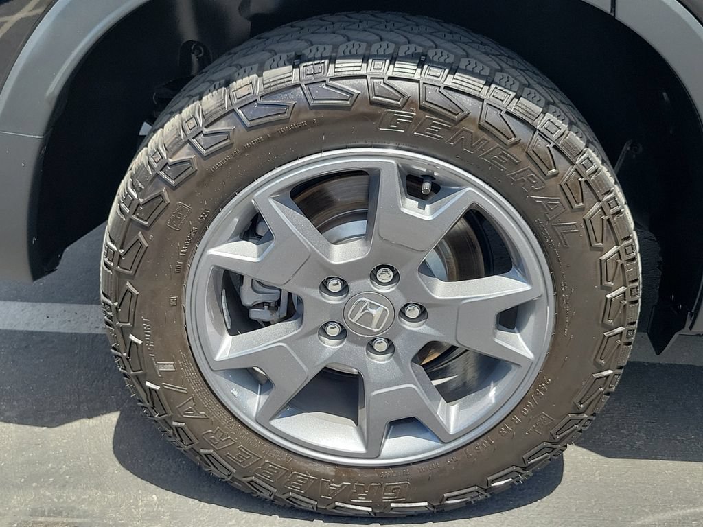 Certified 2025 Honda Passport TrailSport image 7