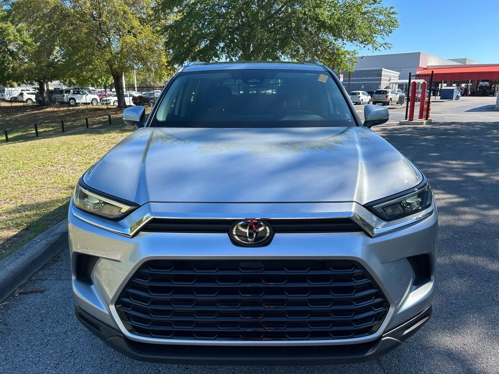 Certified 2024 Toyota Grand Highlander XLE image 8